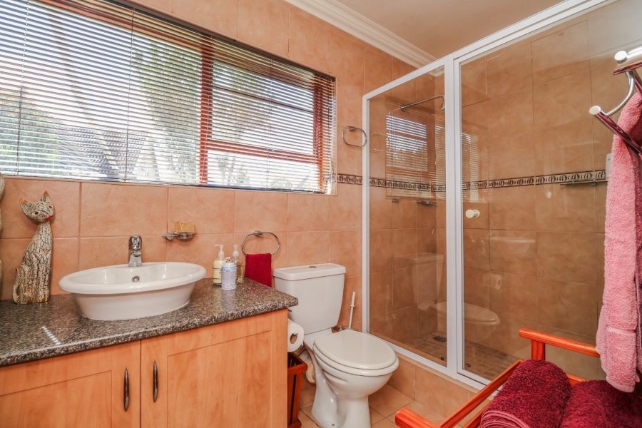 4 Bedroom Property for Sale in Groenvallei Western Cape